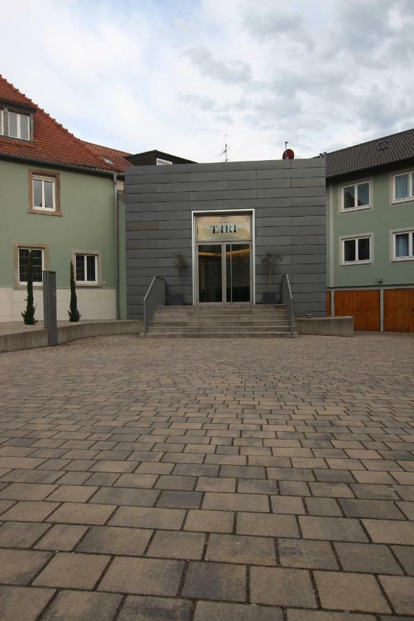 Hotel Tari Höchberg Eksteriør bilde